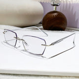 🔥Buy 1 Get 1 Free (2 pairs) – 【Co-Created by Designers】Gypsophila Smart Zoom and Color-Changing Reading Glasses 5 Reviews